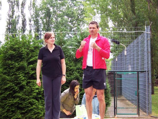 Beachturnier_Chemnitz (3).JPG - Norman Steinbach Sachs.Volleyball Chef möchte auch eine kurze Rede und noch mal die Regeln erleutern.